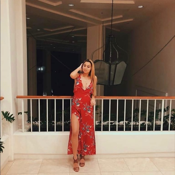 Adhira Aura Red Floral Maxi Dress w/Side Slits NWT - Picture 6 of 15